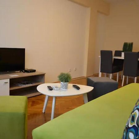 Apartments Sat ベオグラード エクステリア 写真